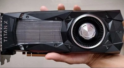 NVIDIA Titan X Pascal 12GB   High-End GPU  Neue Wärmeleitpaste)