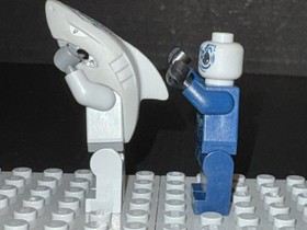LEGO Minifigure Lot: Manta atl003+ Shark Warrior atl004 8077 8073 Atlantis (b3)
