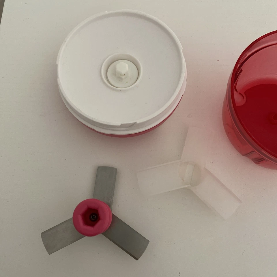 Tupperware Turbo Chef Zerkleinerer Zwiebelschneider in Sonderedition PINK - Bild 4 von 4