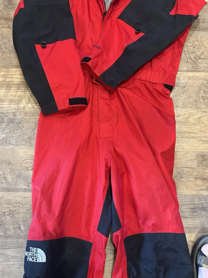The North Face Gore Tex Snow Ski Wind Jump Suit Size M Red Black One Piece *READ - Image 4 of 4
