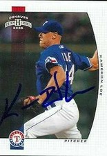 Kameron Loe autographed baseball card (Rangers) 2005 Donruss Team Heroes #436