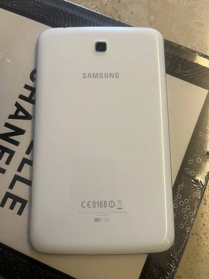 Samsung Galaxy Tab A 8GB, Wi-Fi, 7 inch - White - Image 2 of 2