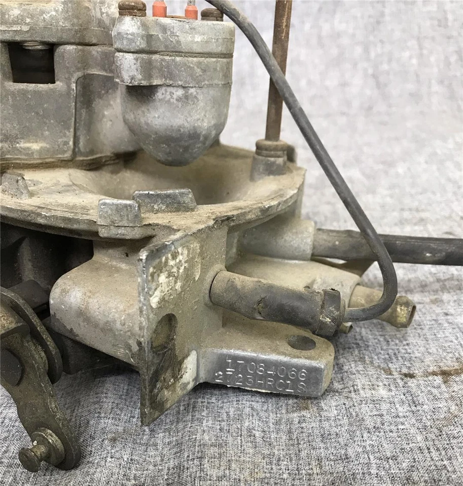 1982-86 Buick Skyhawk Oldsmobile Firenza Pontiac J2000 1.8L TBI Usado 17084066 - Imagem 2 de 4