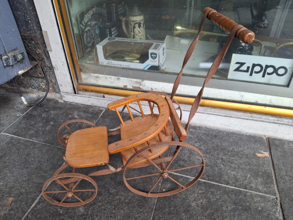 Vintage Doll METAL AND WOOD Carriage Stroller - Image 2 of 4