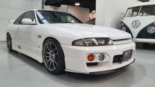 Nissan Skyline Petrol Cars