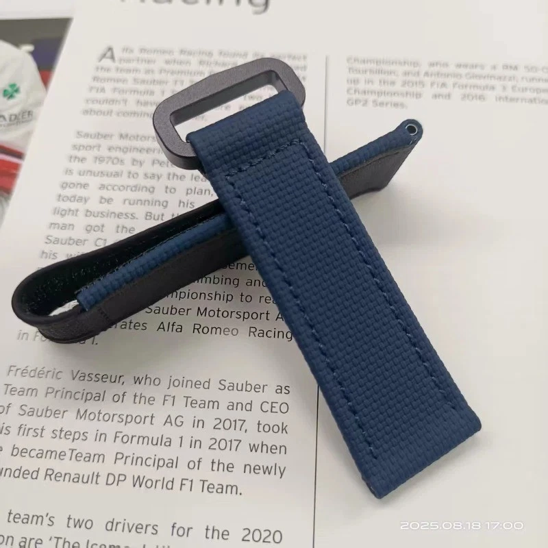 Correa de reloj híbrida azul de 22 mm para Audemars Piguet Code 11.59 15210QT Foto 3 de 4