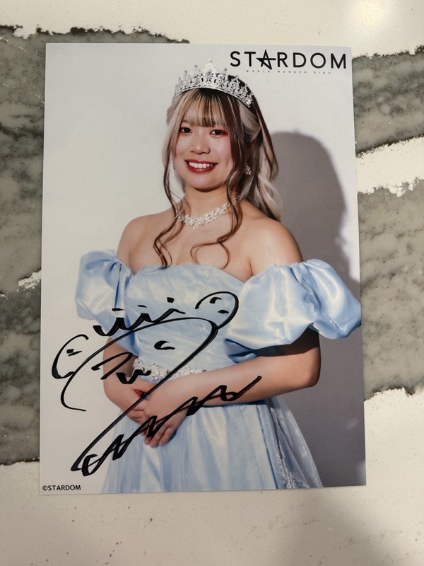2024 STARDOM Hanan Autographed Portrait NJPW WWE AEW AJPW Rina Hina TNA
