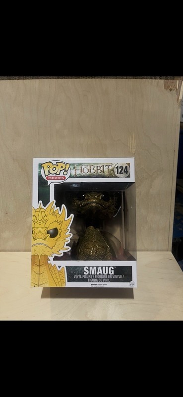 FUNKO POP! The Hobbit SMAUG (GOLD) #124 VAULTED & RARE NEW