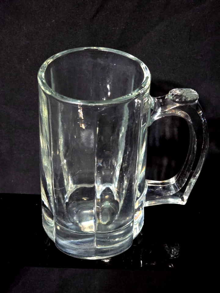 Taza de cerveza vintage LIBBEY vidrio piedra con mango de reposapulgar vidrio prensado transparente Foto 2 de 4