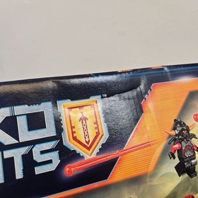 Lego 70322 Nexo Knights Axl's Tower Carrier 2016 New Sealed
