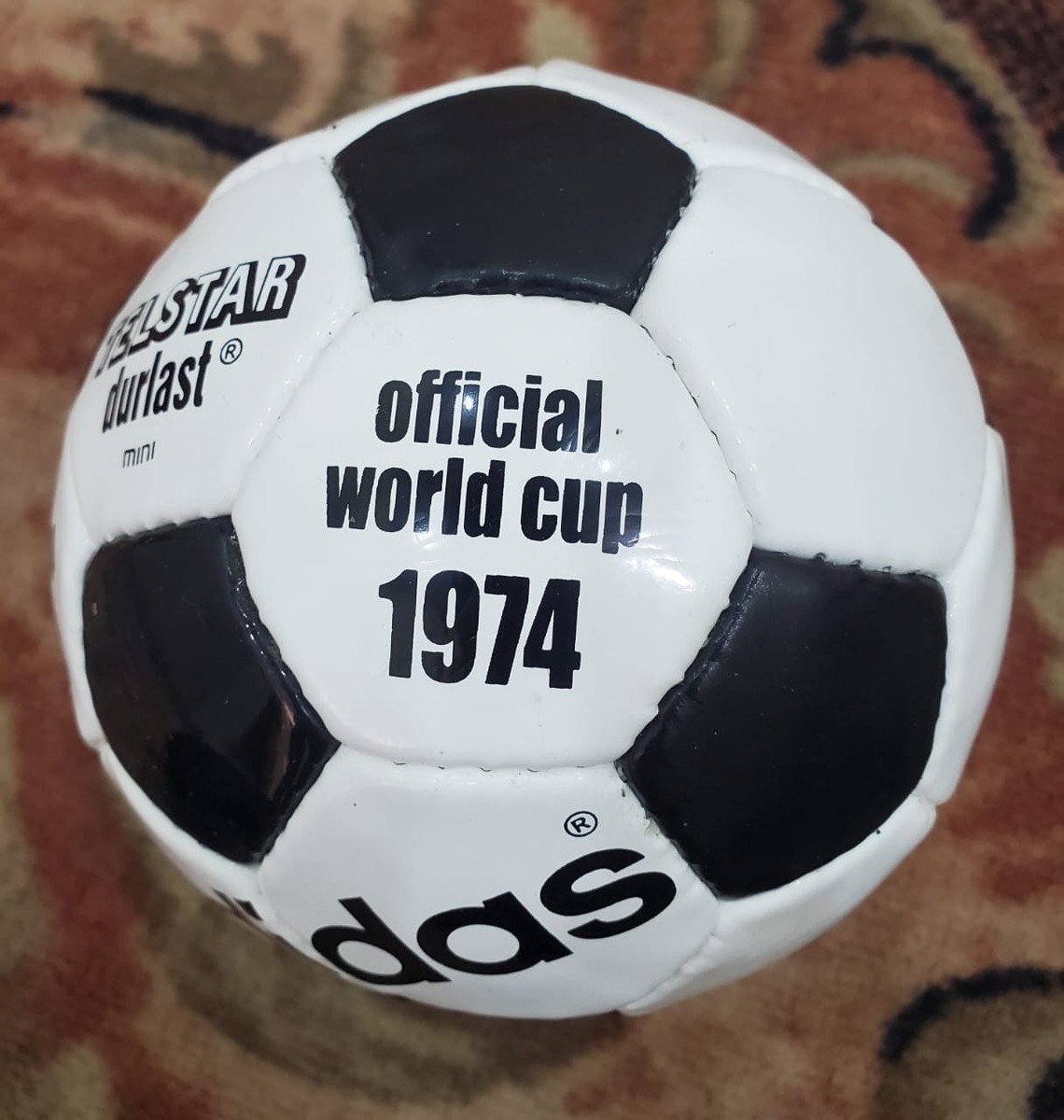 ADIDAS TELSTAR DURLAST 1974 OFFICIAL WORLD CUP FOOTBALL SOCCER