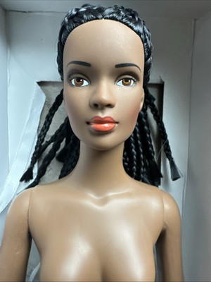 Tonner Tyler Wentworth 2002 COLLECTION NUDE URBAN SPORT ESME 16  Fashion Doll LE