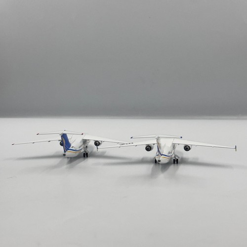 Collection aircraft models Antonov An-158 Cubana Reg: CU-T1712 CU-T1715 1/200 - Picture 15 of 21