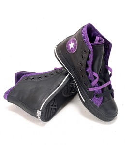 black and purple converse