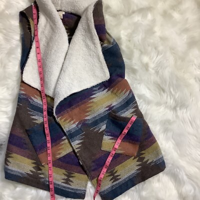 Hem & Thread Women Boho Southwest Aztec Faux Fur Collar Open Vest Size Medium