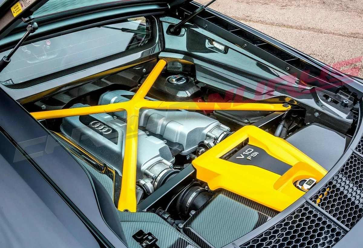 Audi R8 Engine Bay
