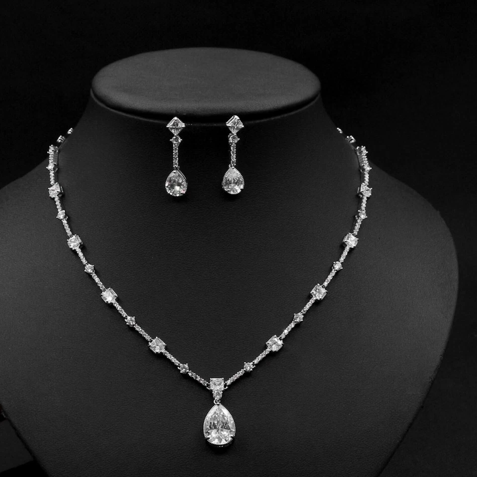18k Platinum Plated Lab-Created White Sapphire Necklace Earrings Set Gorgeous - Image 2 of 4