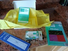 Parrs Free motion quilting foot (new) shown in centre of the picture