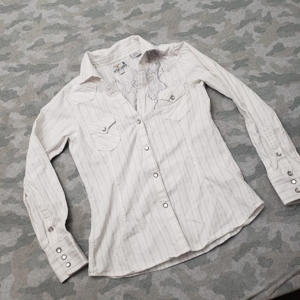 Top ajustado Panhandle para mujer mediano blanco bolsillos perla a presión manga larga occidental Foto 2 de 4