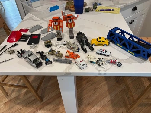 VINTAGE 1980's TONKA GOBOT TRANSFORMER FIGURE VEHICLE LOT Some BROKEN PARTS