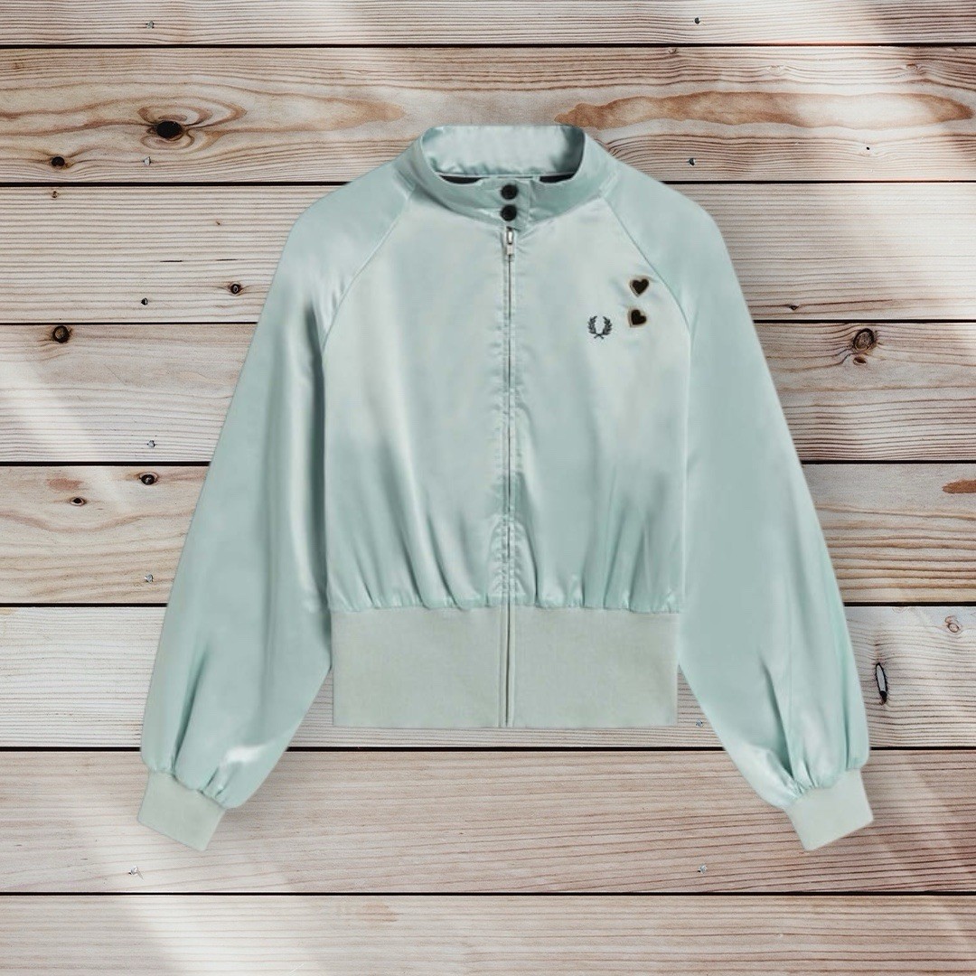 Fred Perry Amy Winehouse Satin Sky Starlight Bomber Jacket UK 8 36 £175 SJ3011