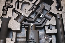 DJI Ronin-SC Pro Combo Handheld 3-axis Stabilizer for Mirrorless Cameras
