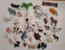 VINTAGE PLASTIC COUNTRY FARM WOODLAND ANIMAL FIGURES LOT/35 ASST SIZES TOYS