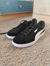 Size 10 - Puma Smash V2 Black 