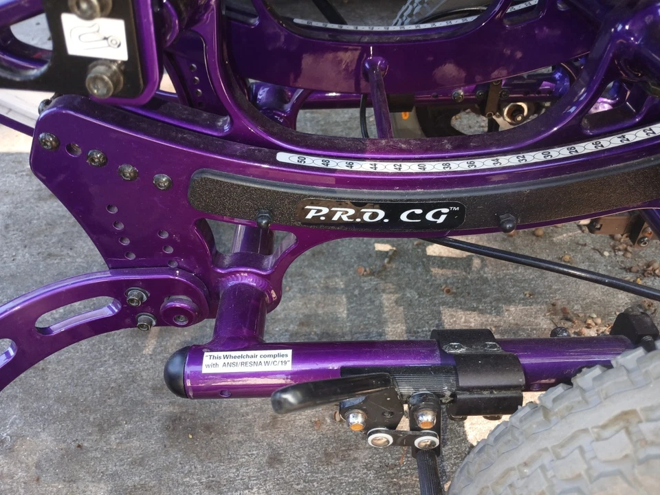 Freedom Designs P.R.O. Silla de ruedas para niños pediátricos CG PRO 87198 inclinable en el espacio Foto 2 de 4