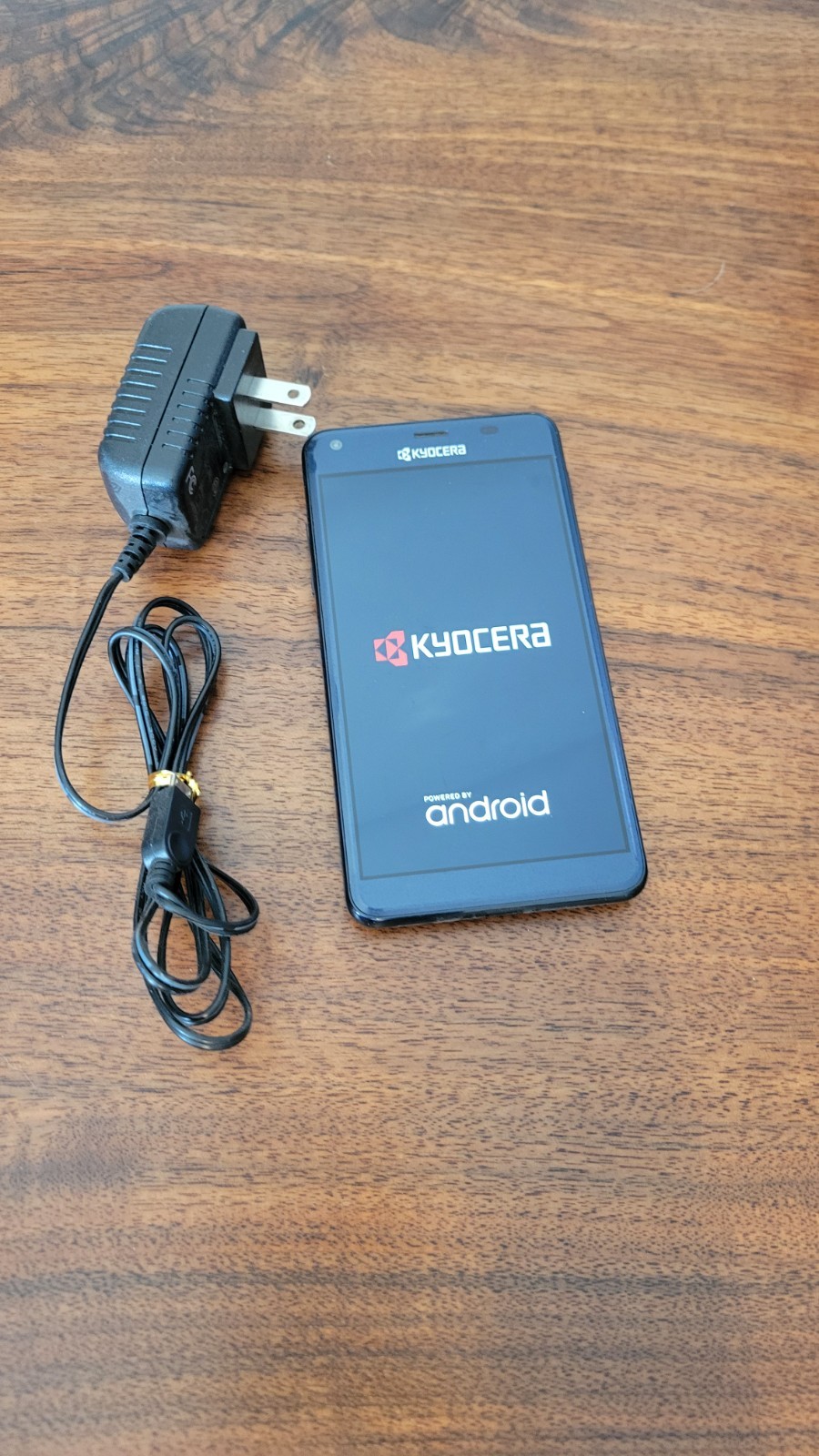 Kyocera Hydro Reach Virgin Mobile 8GB C6743 Black Very Good 