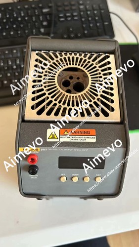 FLUKE 9141 CALIBRATEUR PUITS SEC 50°C-650°C modèle 9141 - Photo 7/7