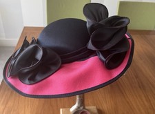 Headways Albert Navy & Pink Hatinator Wedding Races