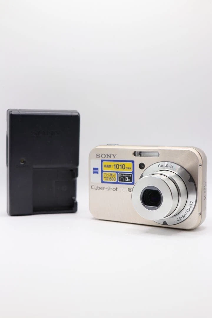 Sony Cyber-shot DSCN2 Digital Cameras for Sale - Shop New & Used