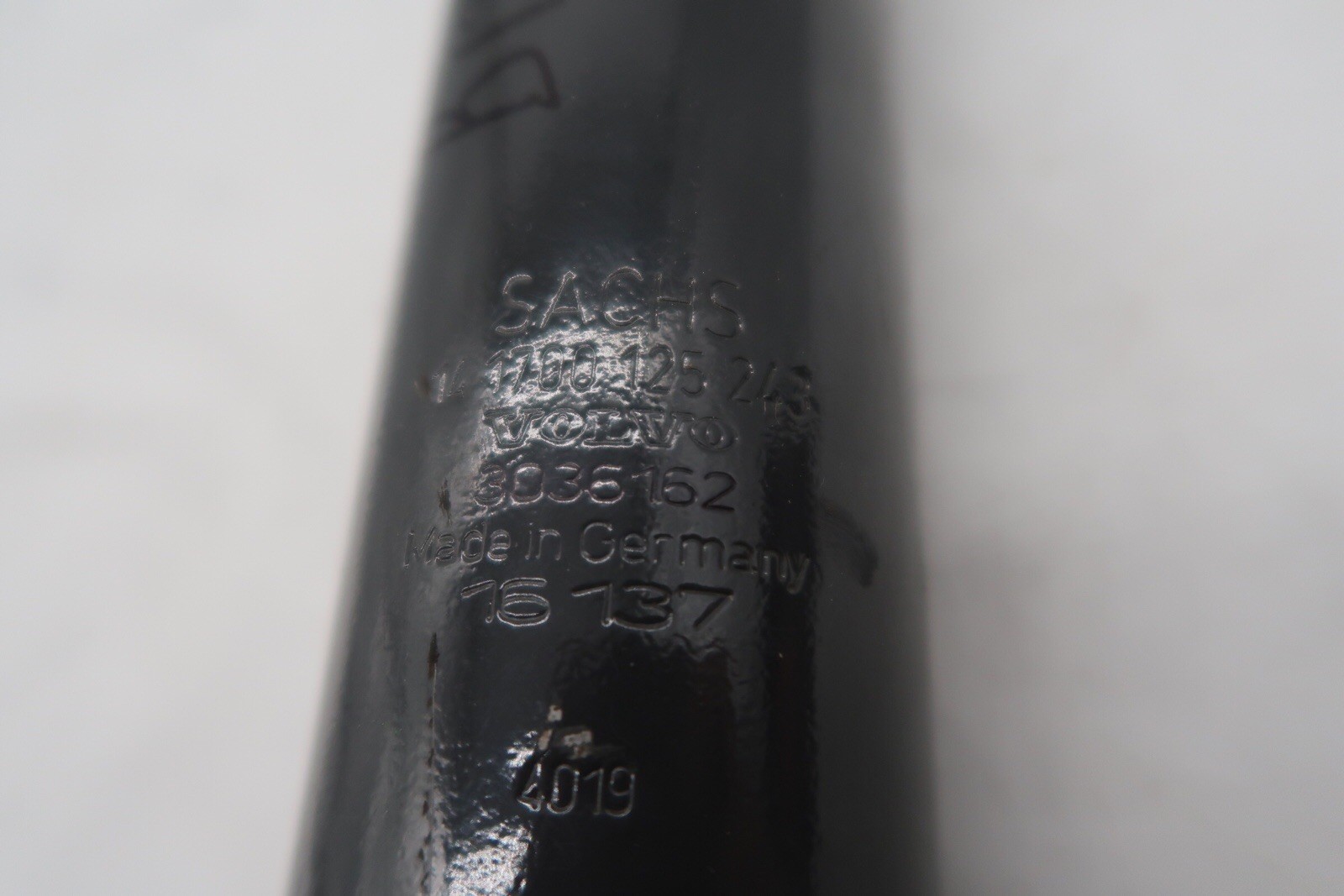Brand New Sachs Shock Absorber For Volvo B12 92- 3036162 image 7