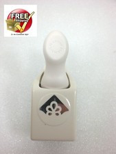 Martha Stewart CORNER Paper Punch  DAISY SCALLOP FLOWER  Scrapbooking