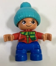 Lego Duplo Santas Winter Holiday Boy Hat Toboggan 10837 Replacement Figure