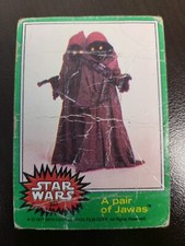 1977 Topps Star Wars Green Card #257 Pair of Jawas *creases