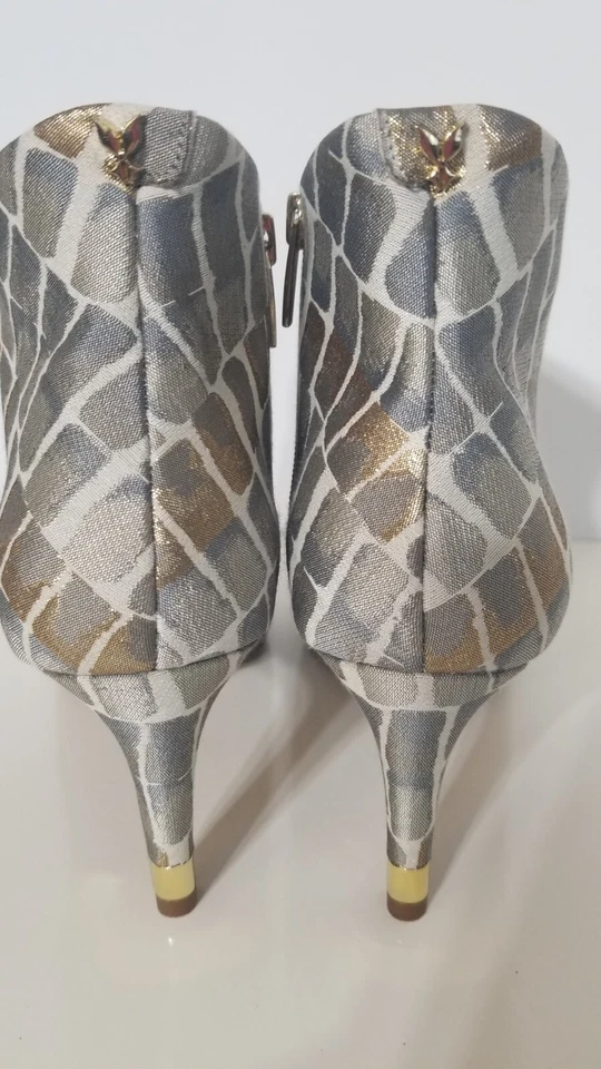 J. Renee Ladies' Ankle Boots, Size 9 Wide, Gold and Silver - Image 4 of 4