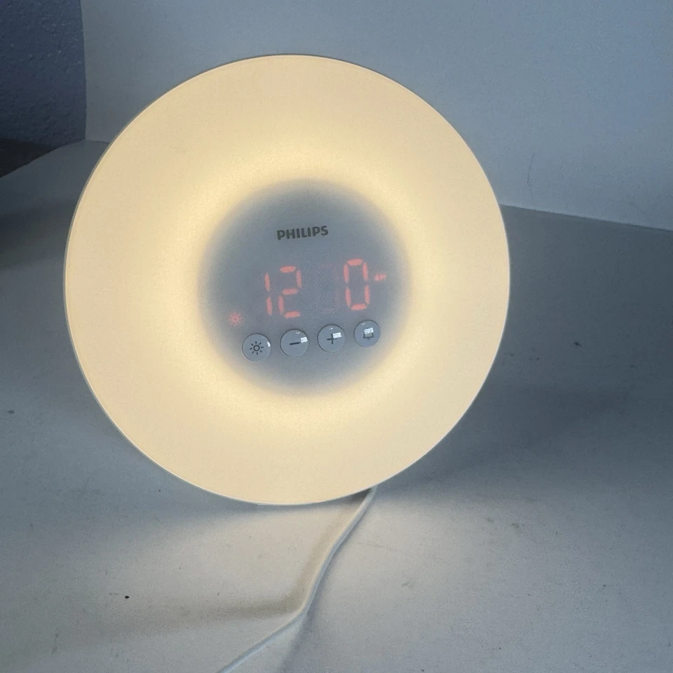 Philips Wake-Up Light Alarm Clock Simulation Sleep Therapy HF3500 with powerCord - Image 2 of 4