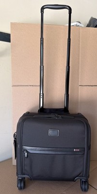 Tumi Alpha 3 Compact 4 Wheeled Laptop Brief Luggage Carry On 117157 1041 $895