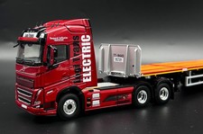 Volvo FH5 globetrotter 6x2 flatbed trailer "Logi Trans" WSI truck models 1:50