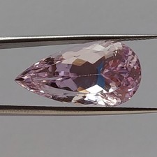 Loose Mawi Kunzite gemstone, Pear shape, 14x26mm, Brilliant cut, 32.00 carat