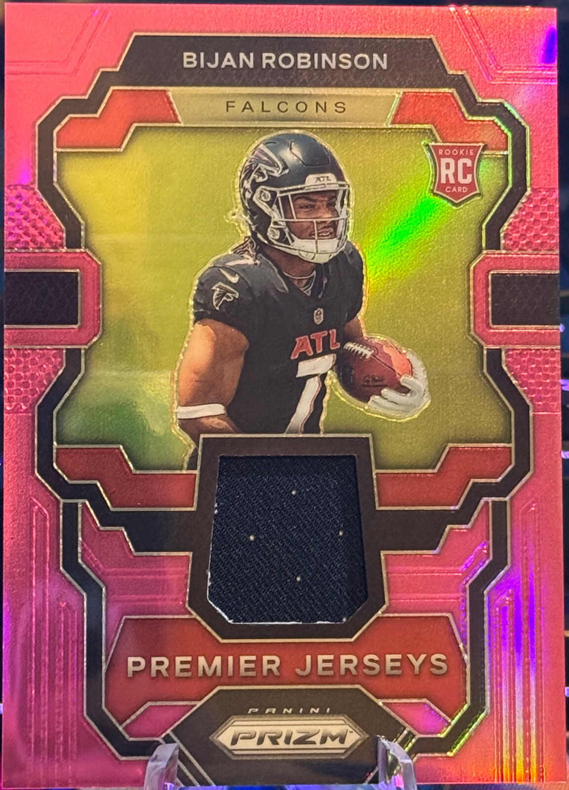 2023 Panini Prizm Bijan Robinson Premier Jerseys Pink Refractor Patch