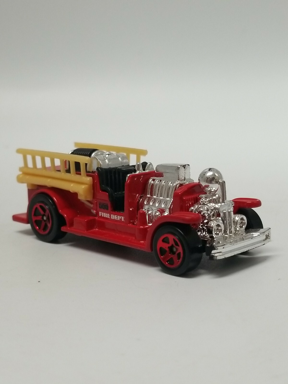 Picture 1 of 12