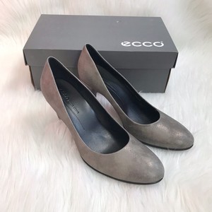 ecco shape sleek