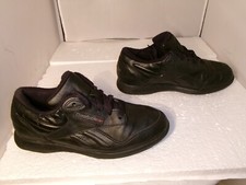 Vintage 90's Reebok Comfort 1 Ultra Women Walking Shoes Sneakers size 7 Black