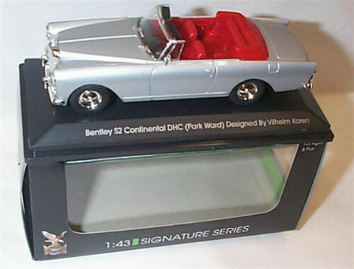 Road Signature SB 1/18 - Ford 1937 Convertible Grise (sans Boîte)