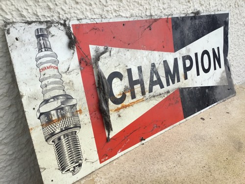 70/D61 Champion Spark Plugs RARE Large Advertising Shop Garage Display Sign - Picture 5 of 11