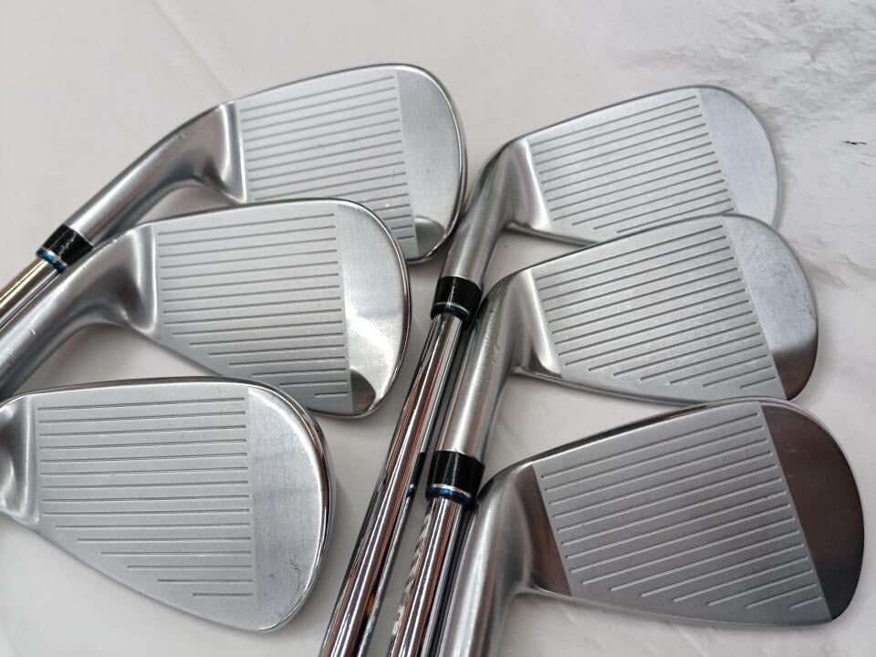 Dunlop XXIO FORGED 2017 NS Pro 930GH DST R flex iron set used