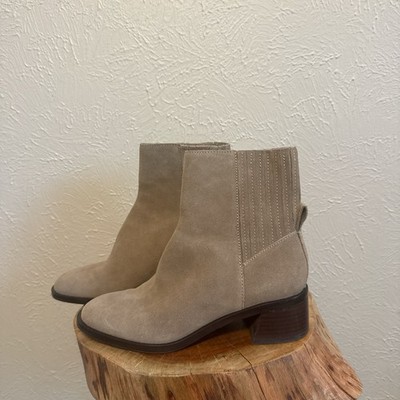 Dolce Vita Beige Suede Ankle Bootie Almond Toe Pull On 6.5